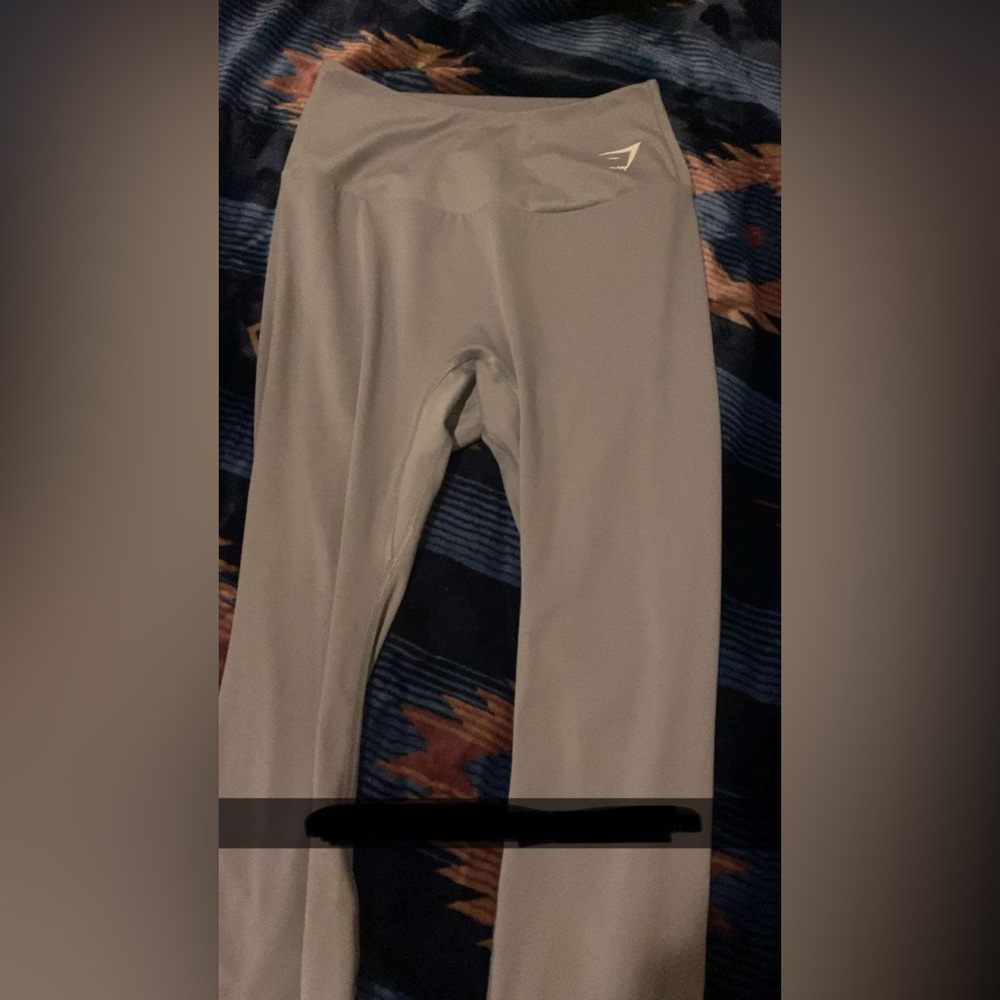 grey gymshark leggings